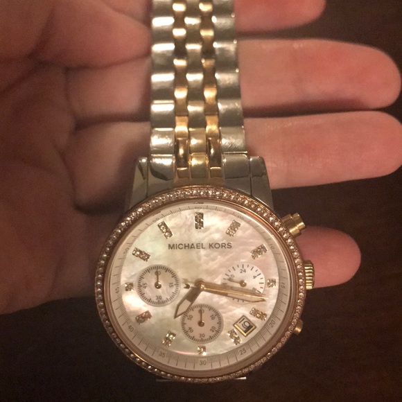 Michael Kors Two tone watch - Picture 4 of 4